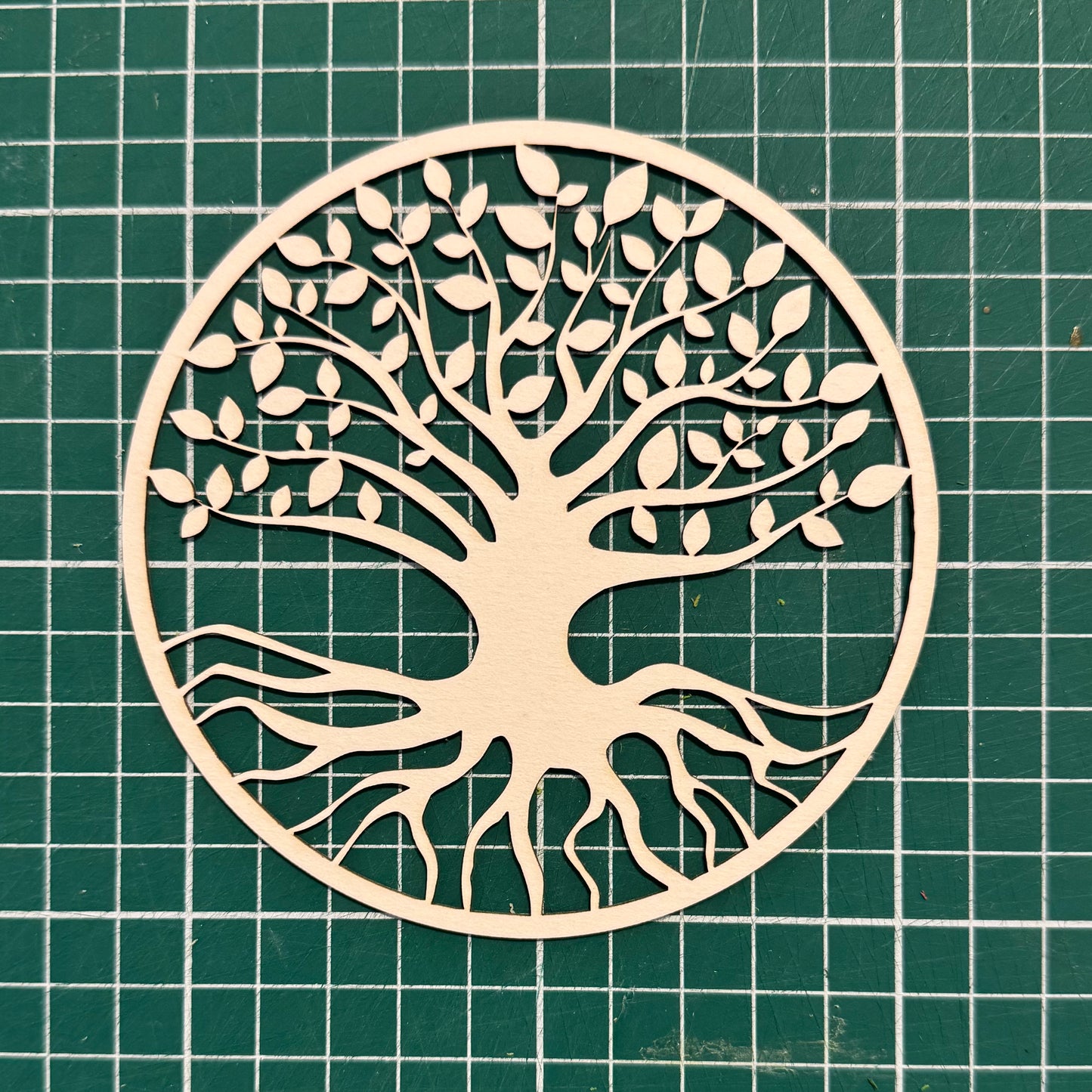 "Дървото на живота" от бирен картон с надпис от бирен картон, 3 броя в опаковка