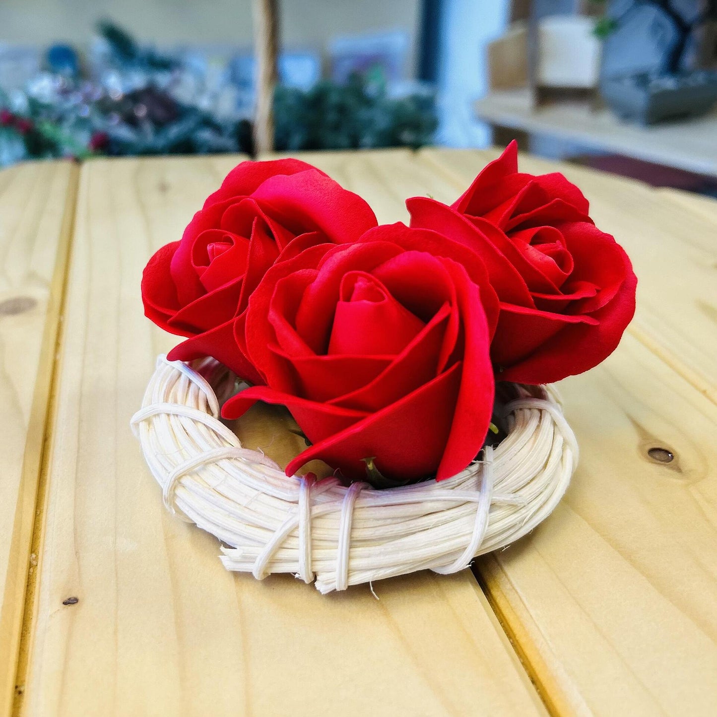 Сапунени рози червени