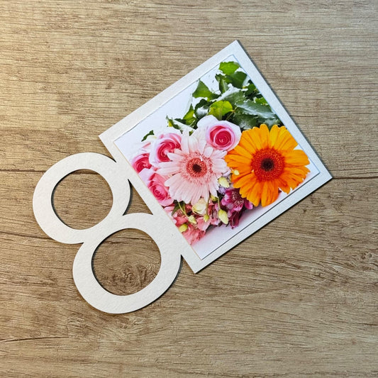 Рамка от бирен картон с магнит 8-ми март, 4броя в опаковка