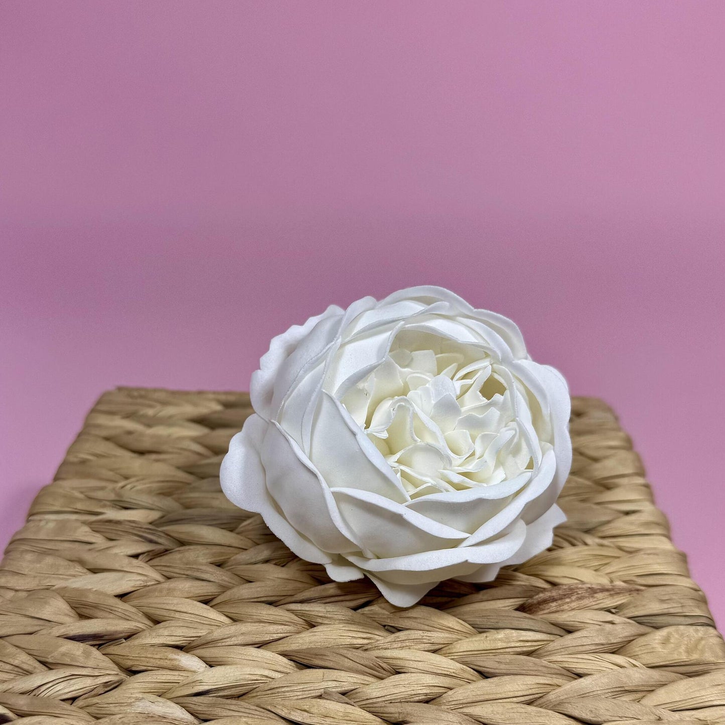 Сапунена божуреста роза