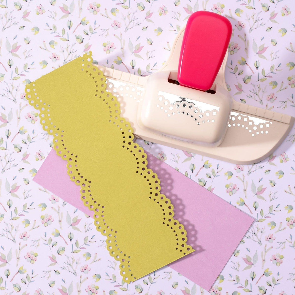 Бордюрен пънч Doily Edge Vaessen Creative