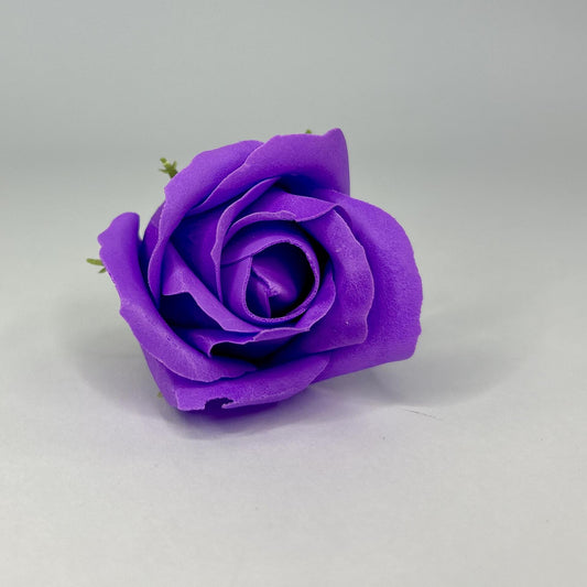 Сапунени рози тъмно лилаво