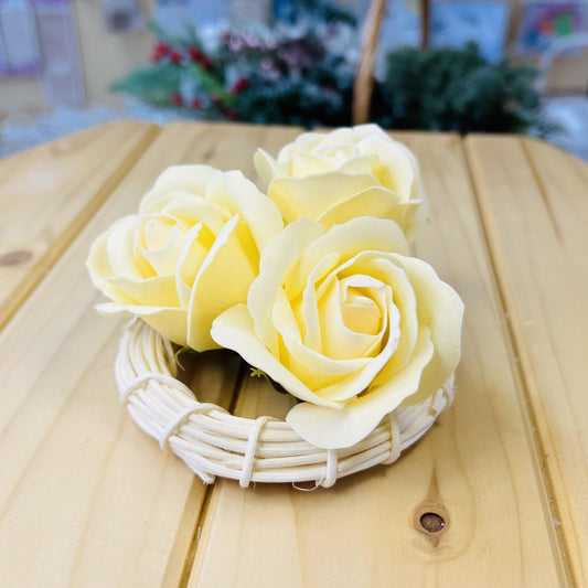 Сапунени рози светло жълти
